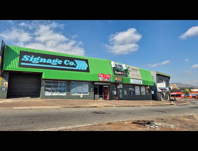 1,256M² RETAIL FOR SALE IN SONHEUWEL